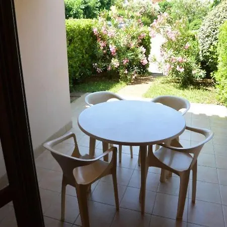 One-bedroom In With Swimming Pool 2 Appartement