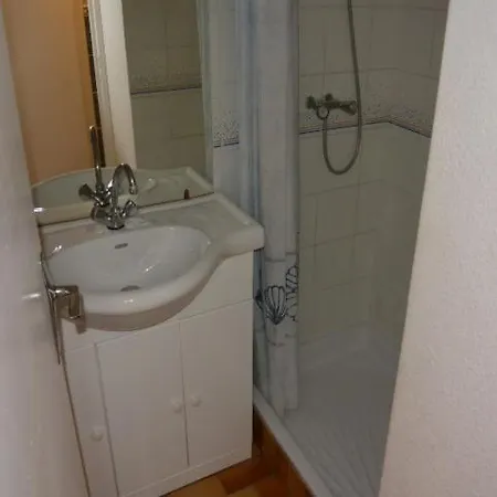 One-bedroom In With Swimming Pool 2 *